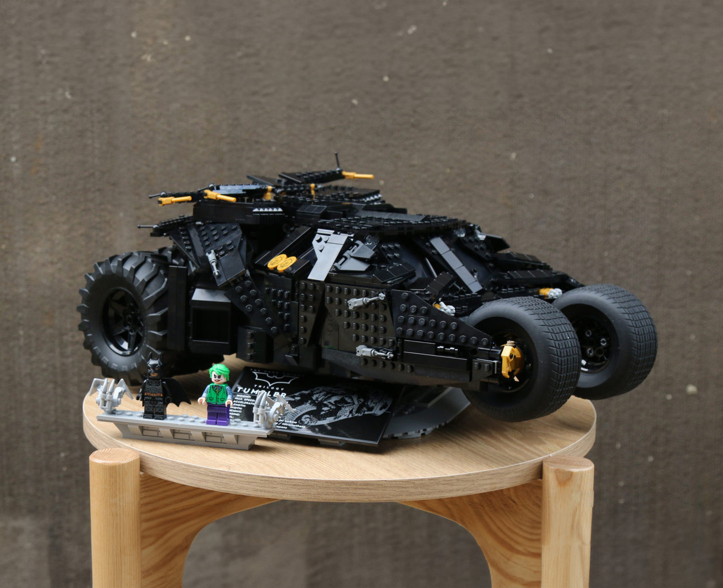 Bat Tumbler - Building Block Set - 2049 Pieces